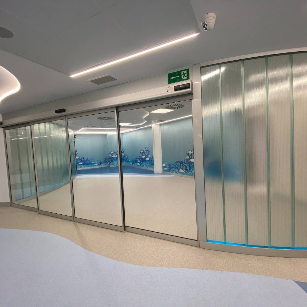 2 2 3 e8cf8976 71ec 4e14 a272 3253cc2951d0